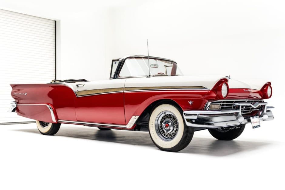 1957 Ford Fairlane sold for $29,000