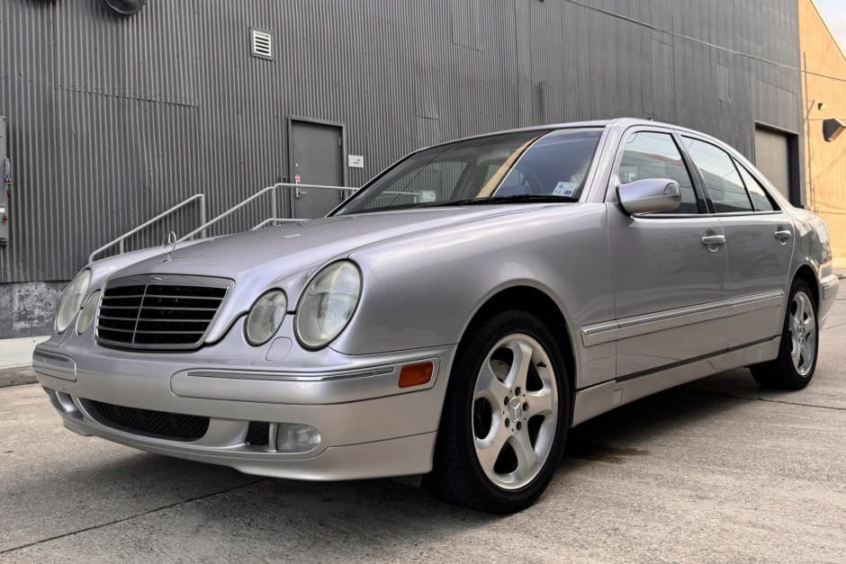 2002 Mercedes-Benz W210 E-Class sold for $6,039