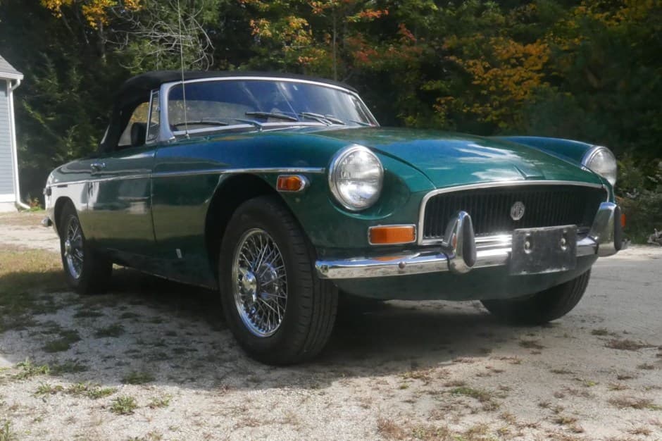 1970 MG MGB sold for $6,200