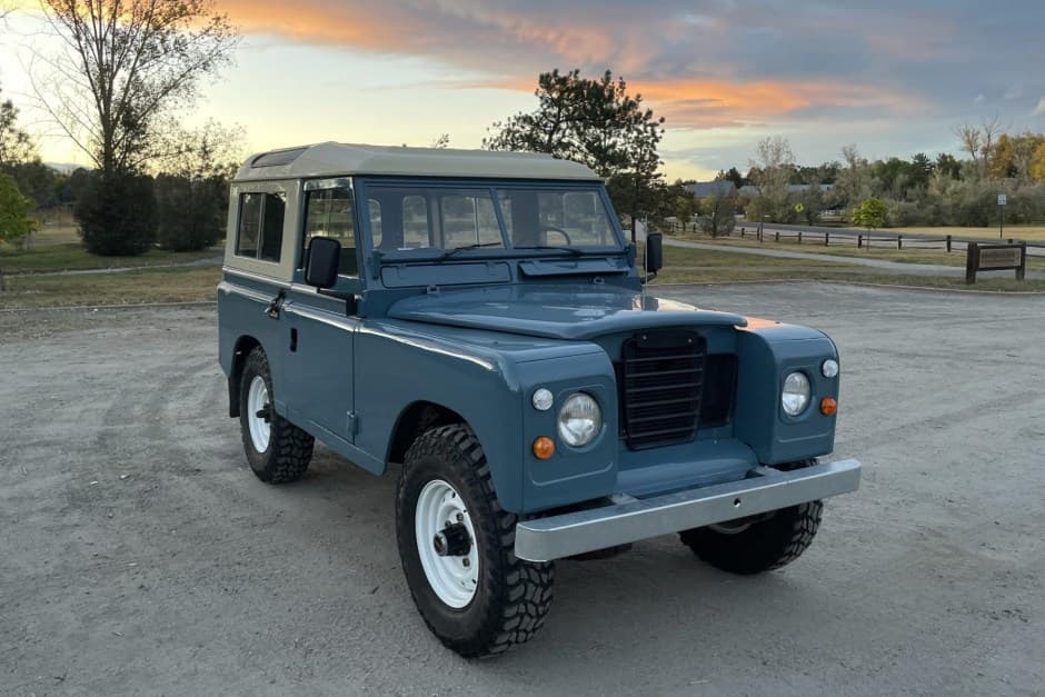 1980 Land Rover Series 88 sold for $22,500