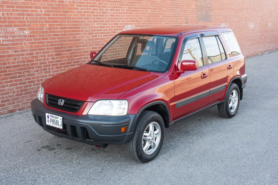 1998 Honda CR-V sold for $14,255
