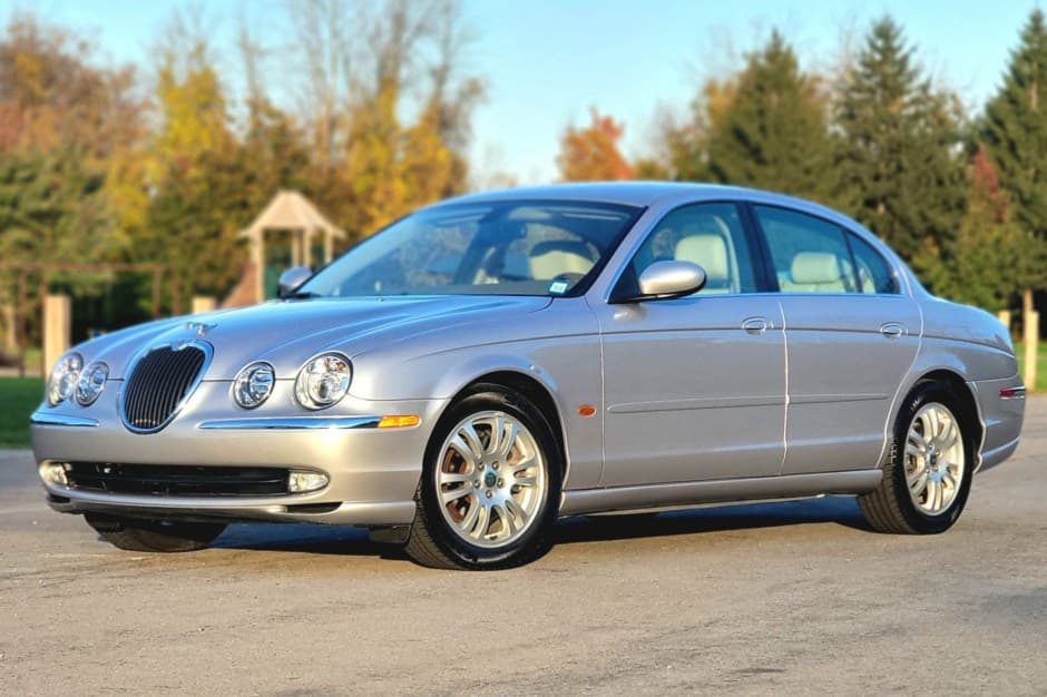 2003 Jaguar S-Type (1999-2007) sold for $12,850