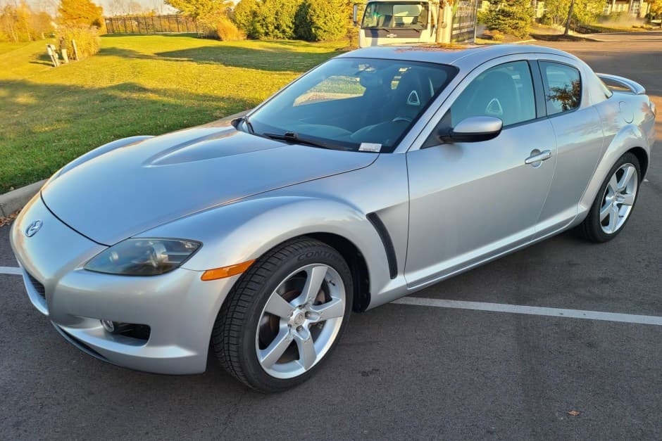 2004 Mazda RX-8 sold for $8,999