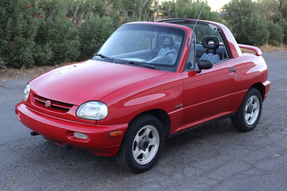 1996 Suzuki  sold for $4,400