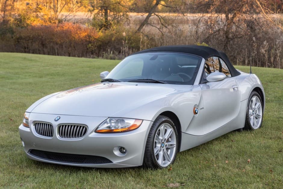 2004 BMW Z4 Roadster E85 sold for $9,200