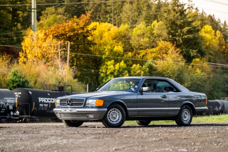1983 Mercedes-Benz C126 sold for $29,560