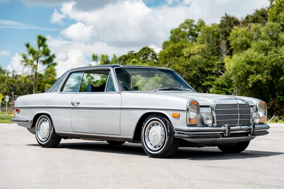 1975 Mercedes-Benz W114 & W115 sold for $18,280