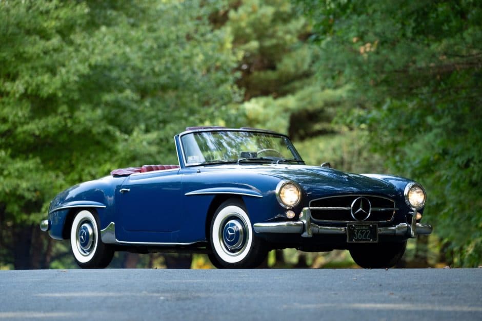 1961 Mercedes-Benz 190SL sold for $95,000