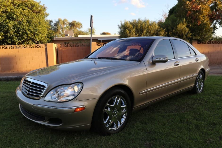 2003 Mercedes-Benz W220 S-Class sold for $7,200