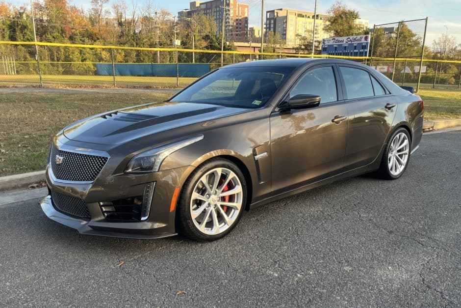 2019 Cadillac CTS & CTS-V sold for $77,100