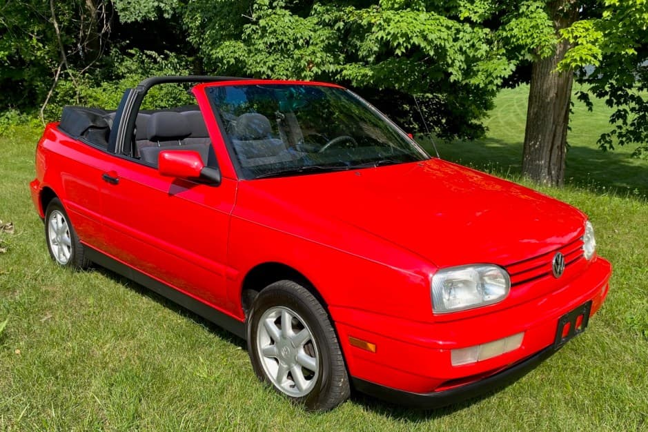 1996 Volkswagen Golf/Rabbit Cabriolet sold for $7,200