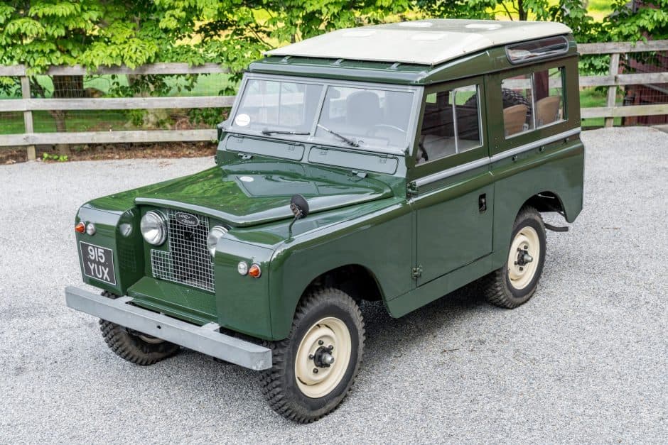 1960 Land Rover Series 88 sold for $55,000