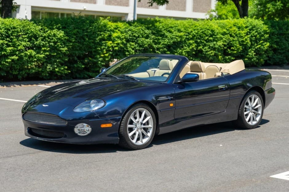 2001 Aston Martin DB7 sold for $25,250