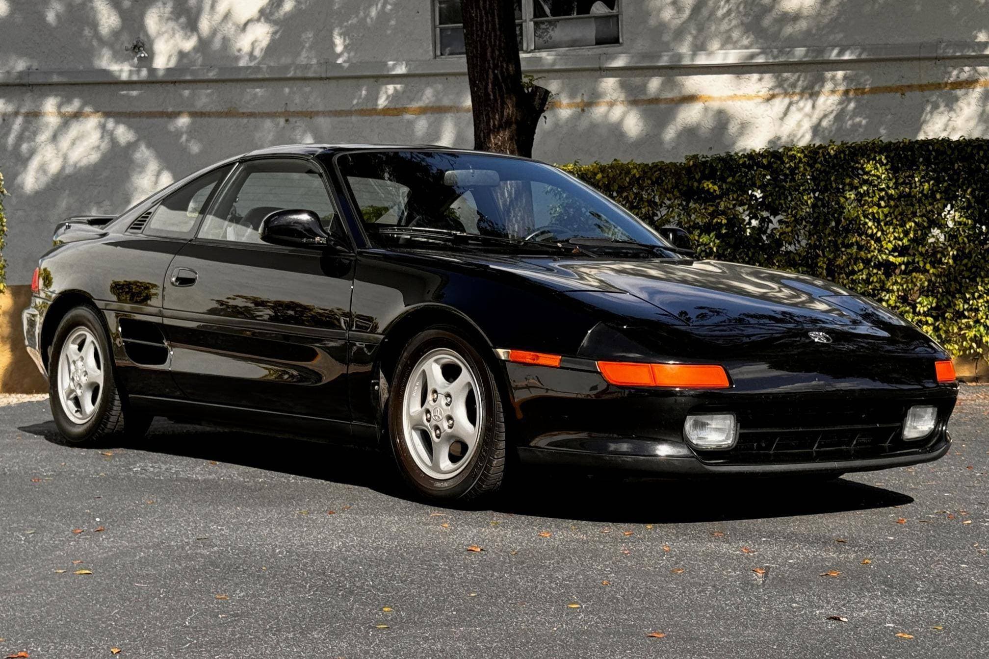 1991 Toyota MR2 sold for $17,723