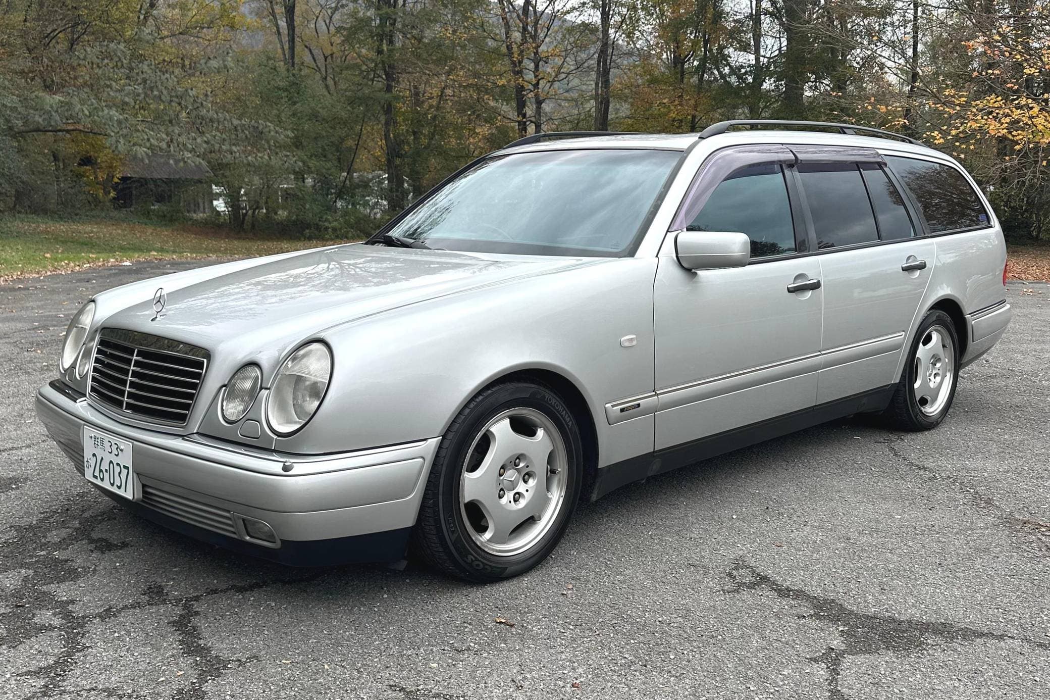 1998 Mercedes-Benz E-Class sold for $8,500