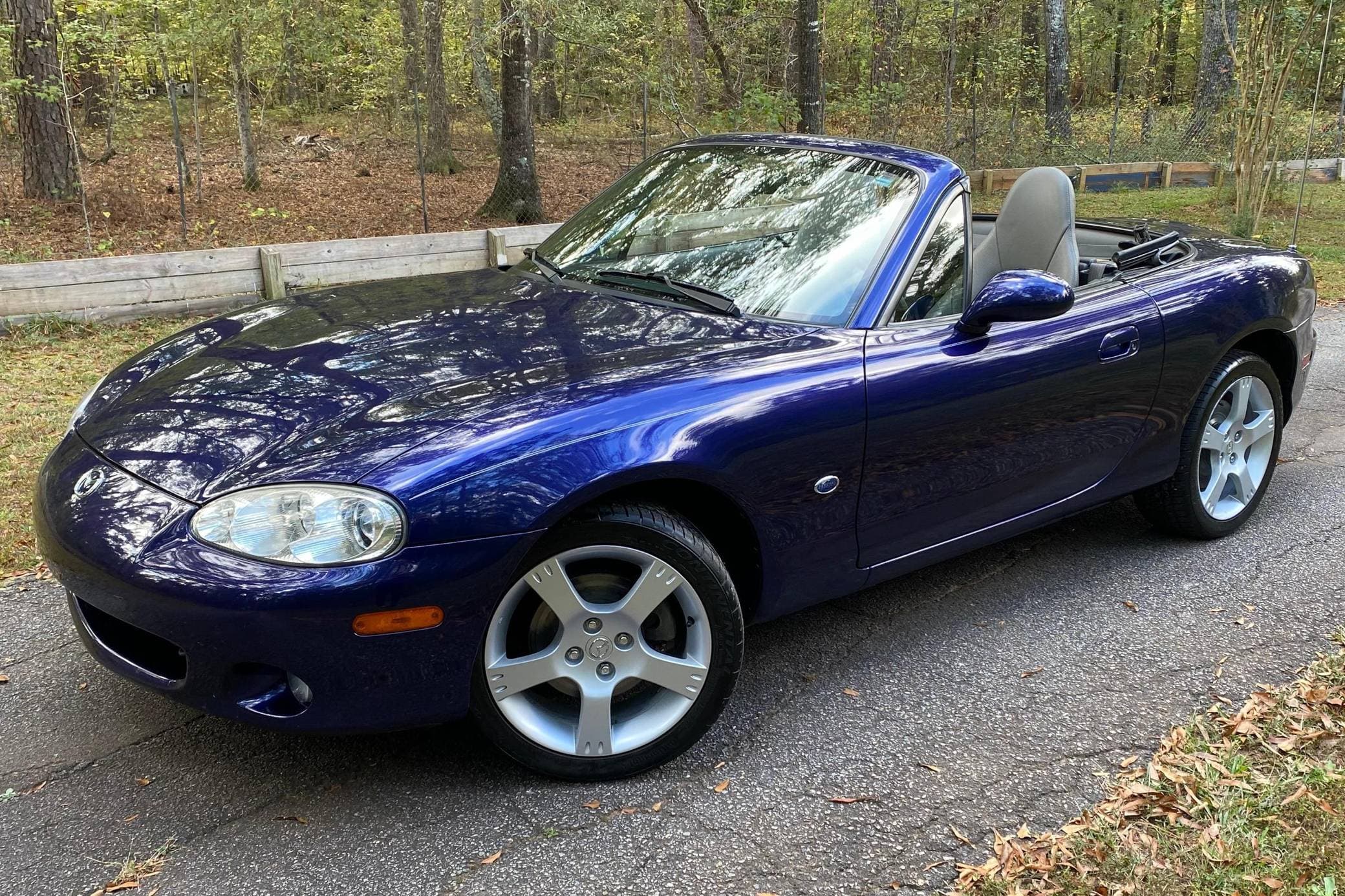 2003 Mazda NB Miata sold for $10,100