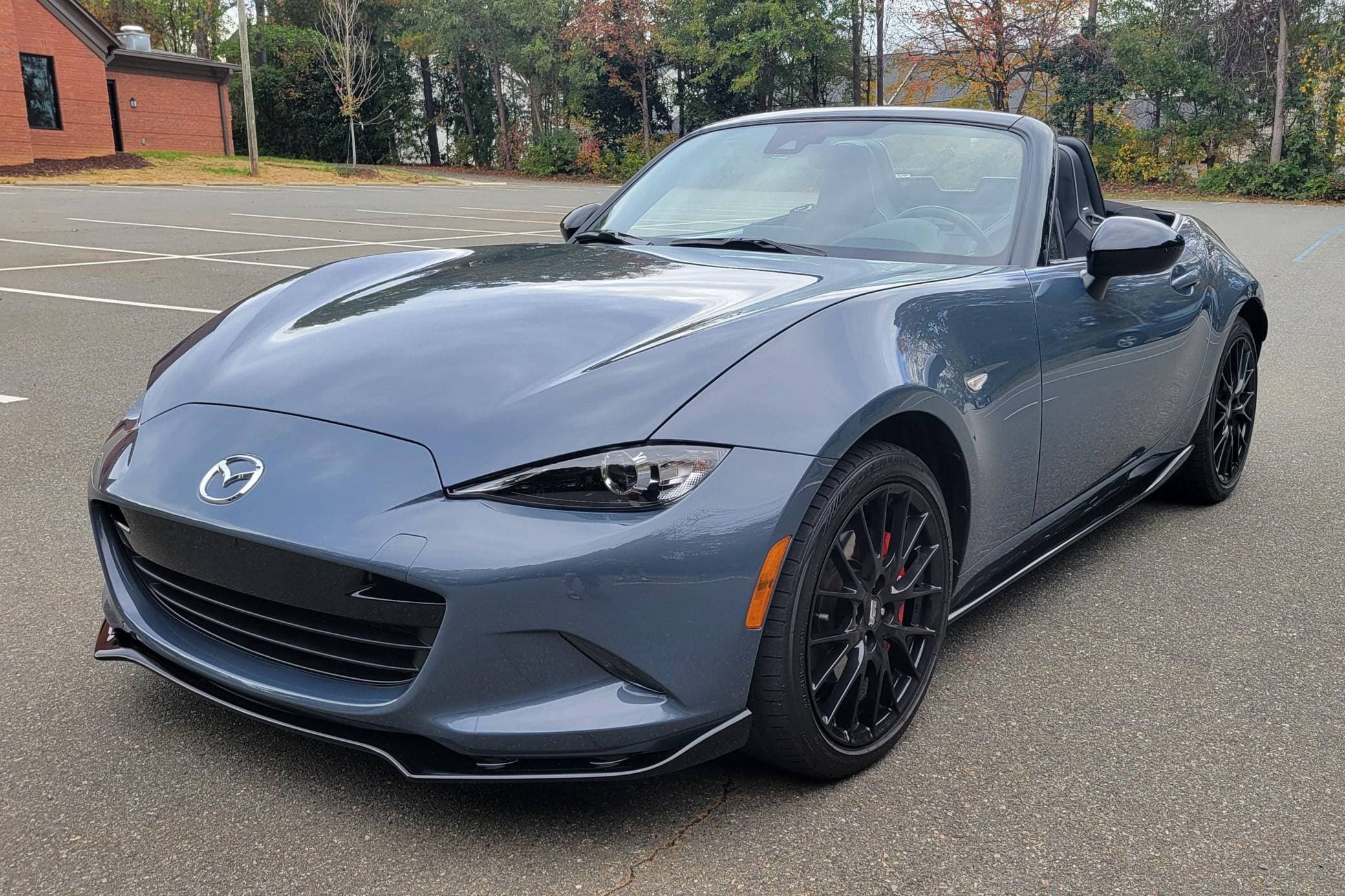 2021 Mazda ND Miata sold for $26,400