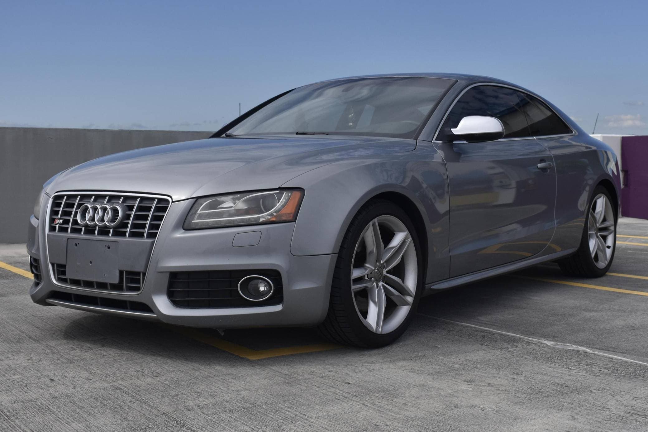 2010 Audi S5 sold for $12,200