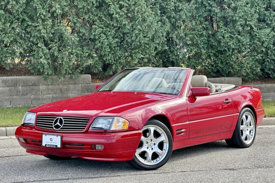 1998 Mercedes-Benz R129 SL sold for $13,750