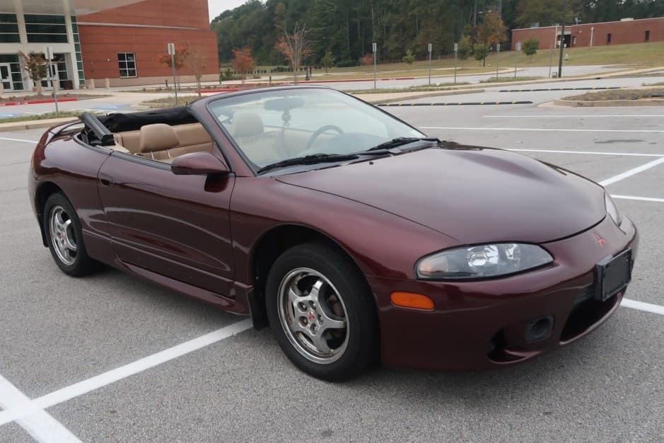 1999 Mitsubishi Eclipse, Eagle Talon, & Plymouth Laser sold for $6,900