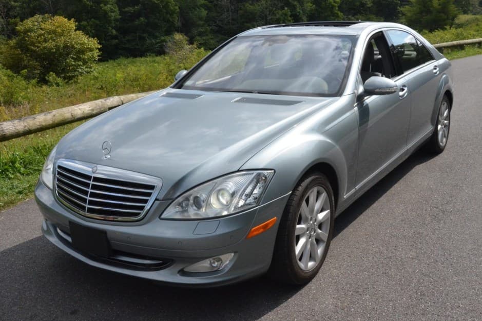 2008 Mercedes-Benz W221 S-Class sold for $13,500