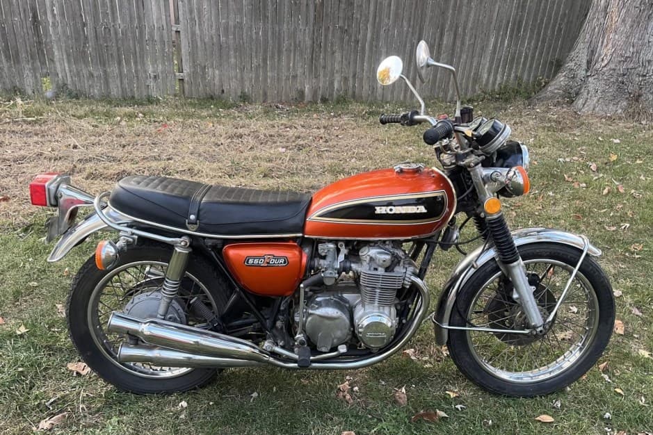 1975 Honda CB500 Four & CB550 sold for $3,150