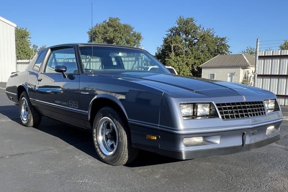 1984 Chevrolet Monte Carlo sold for $26,300
