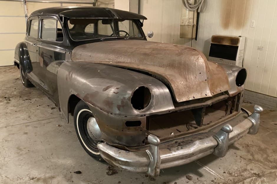 1948 Chrysler Windsor sold for $1,000
