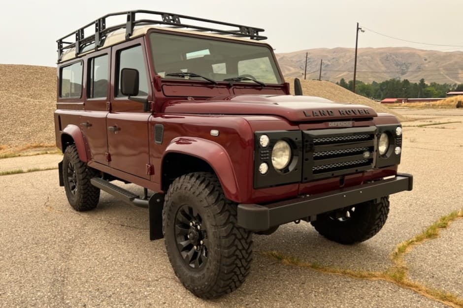 1991 Land Rover 110 / Defender 110 (Euro Spec) sold for $45,500