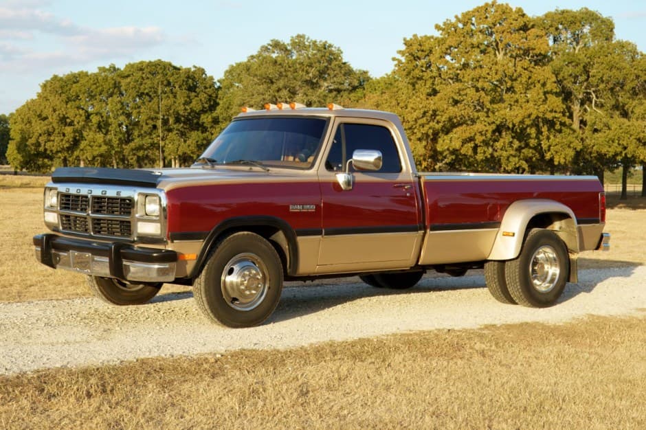 1992 Dodge Ram (1981-1993) sold for $34,000