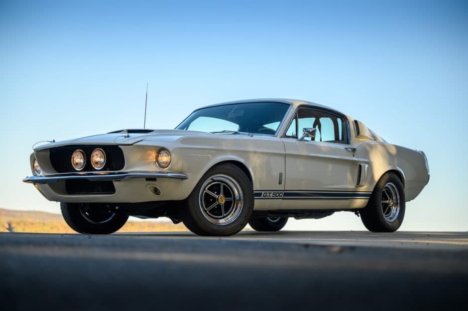 1967 Shelby Mustang GT350 & GT500 sold for $164,000