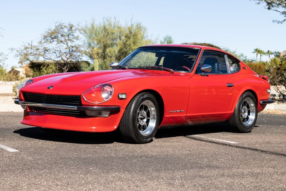 1970 Datsun 240Z sold for $17,750