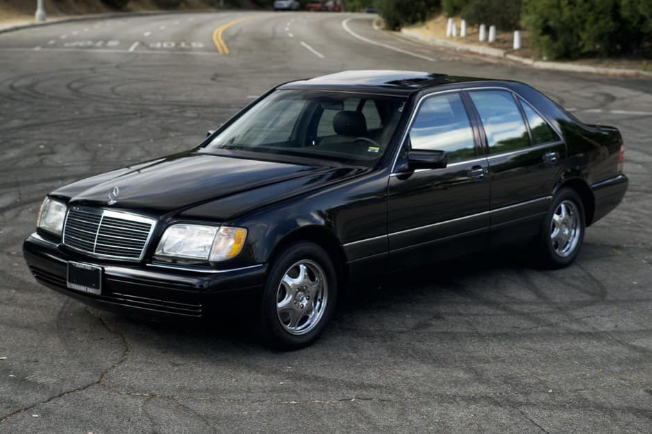 1999 Mercedes-Benz W140 S-Class sold for $11,000