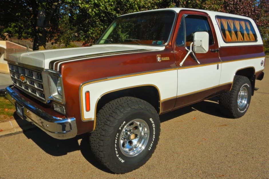 1977 Chevrolet K5 Blazer 1973-1991 sold for $48,000