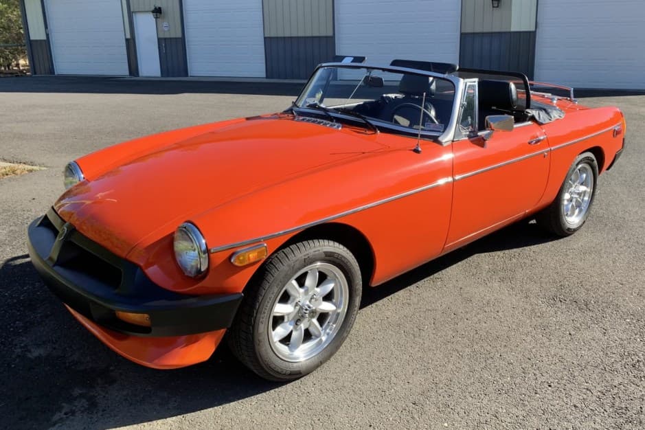 1980 MG MGB sold for $8,988