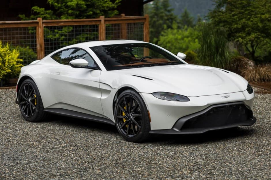 2020 Aston Martin V8 Vantage (2006+) sold for $83,500