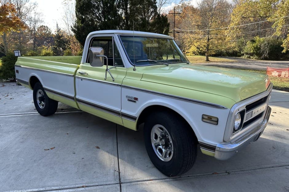 1969 Chevrolet C/K (1967-1972) sold for $20,000