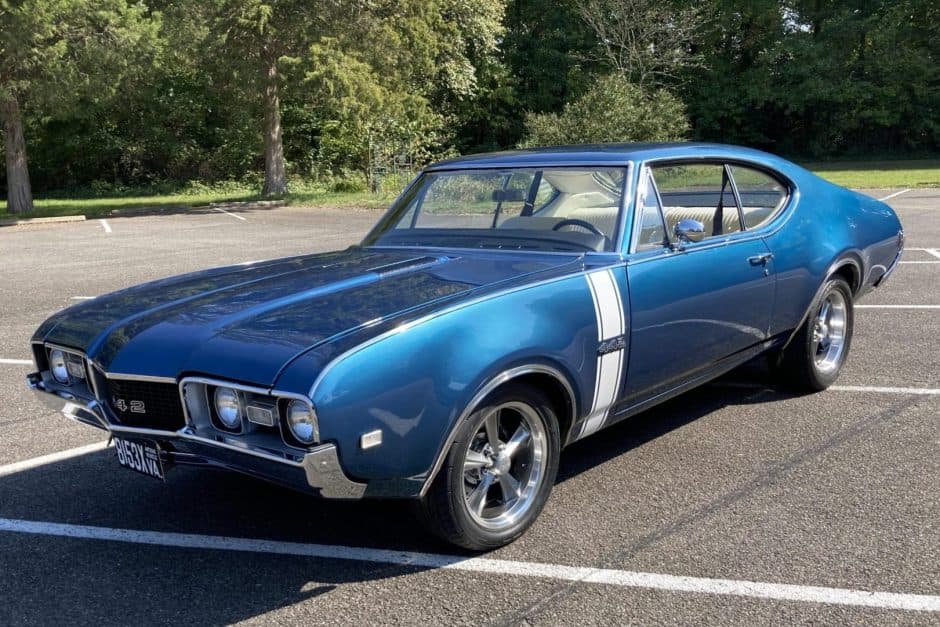 1968 Oldsmobile 442 sold for $35,000