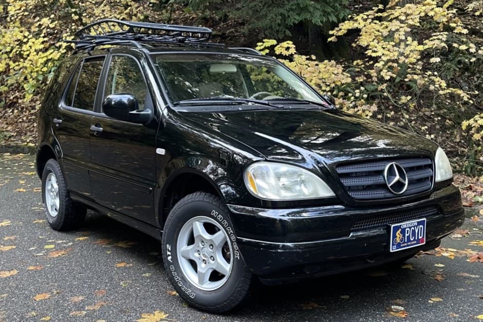 2000 Mercedes-Benz M-Class & GLE-Class sold for $7,325