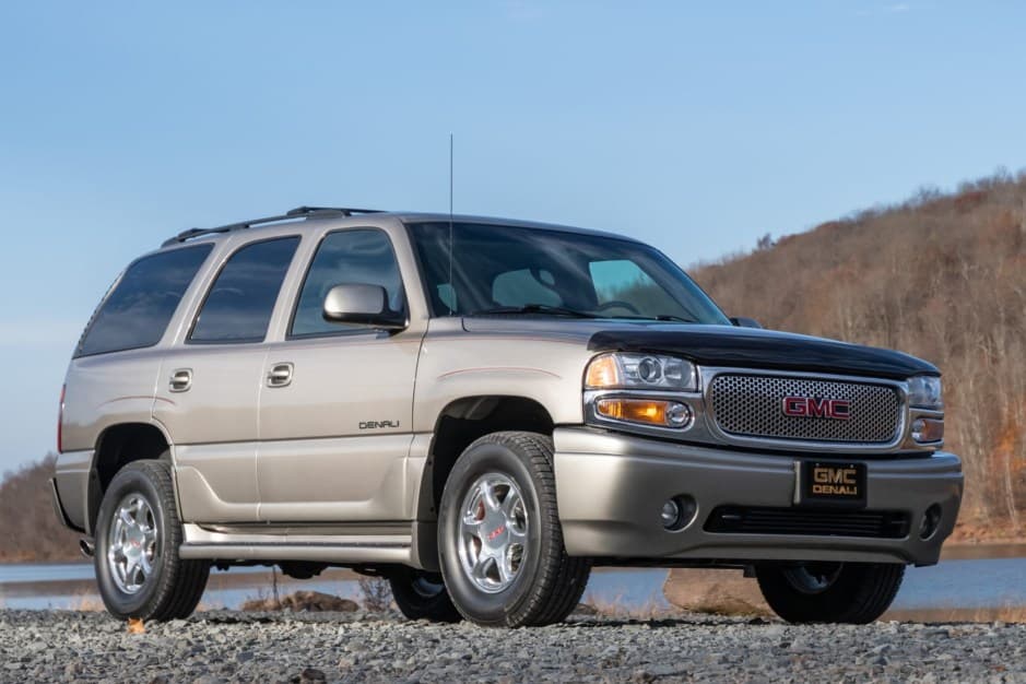 2001 GMC Yukon GMT800 sold for $20,000