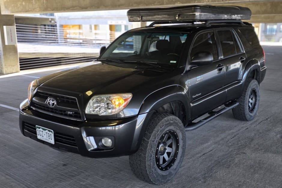 2009 Toyota 4Runner (N210) sold for $10,100