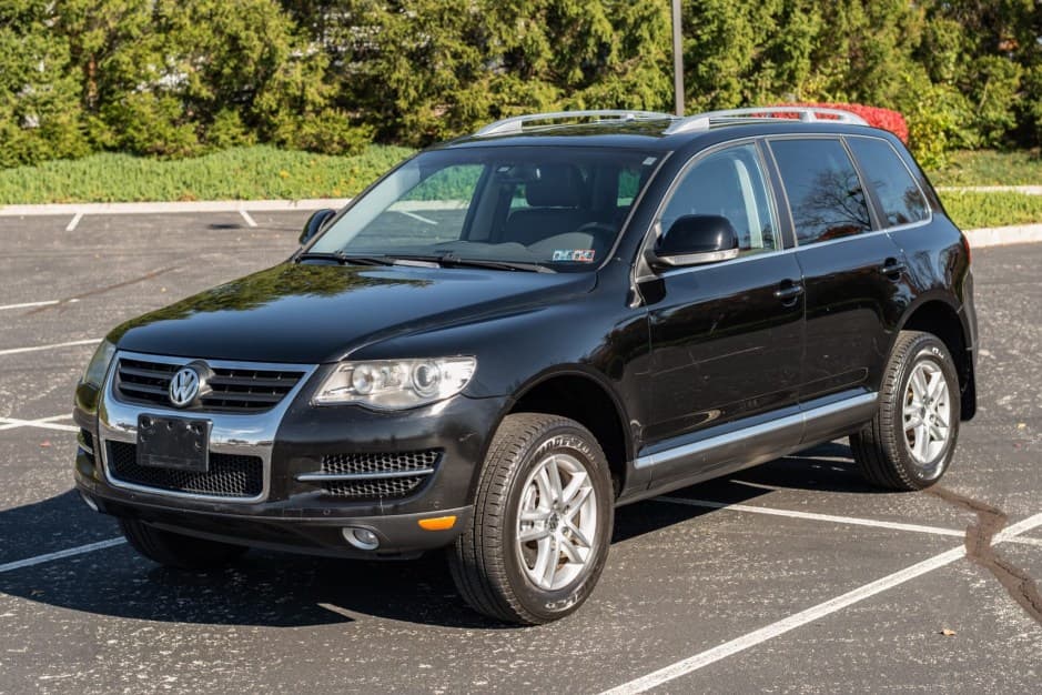 2009 Volkswagen Touareg sold for $8,750