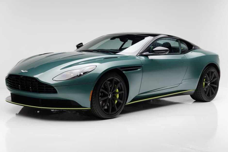 2020 Aston Martin DB11 sold for $121,007