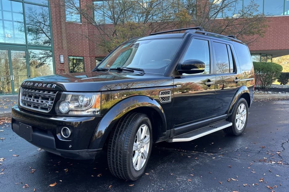 2015 Land Rover LR4 sold for $9,750