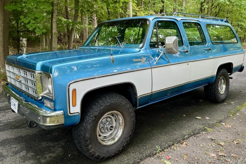 1978 Chevrolet Suburban (1973-1991) sold for $25,500
