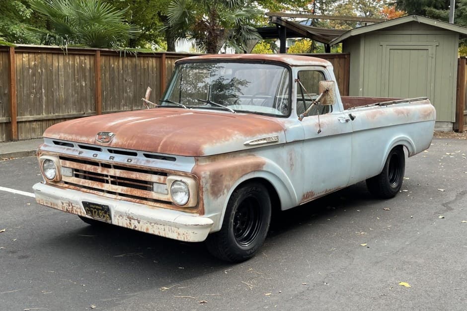 1962 Ford F-Series 1961-1966 sold for $29,000