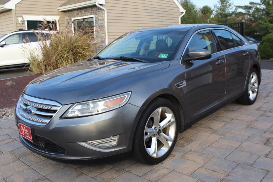2011 Ford Taurus SHO sold for $14,750