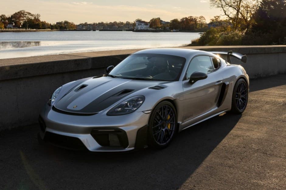 2024 Porsche Cayman GT4 sold for $208,500