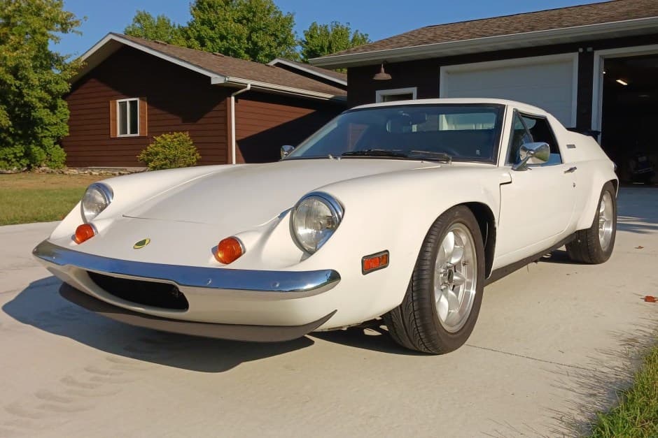 1973 Lotus Europa sold for $15,000