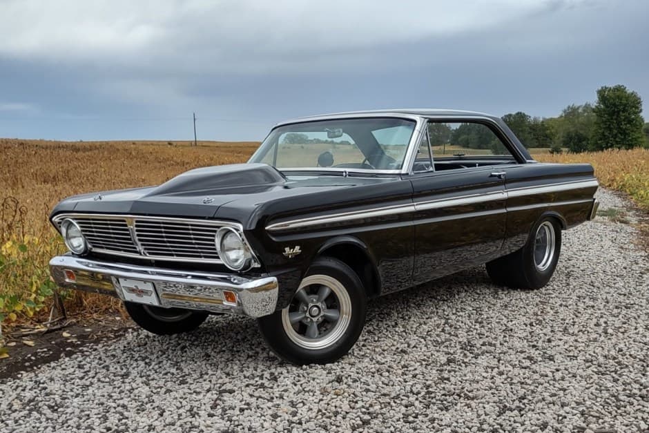 1965 Ford Falcon sold for $31,000